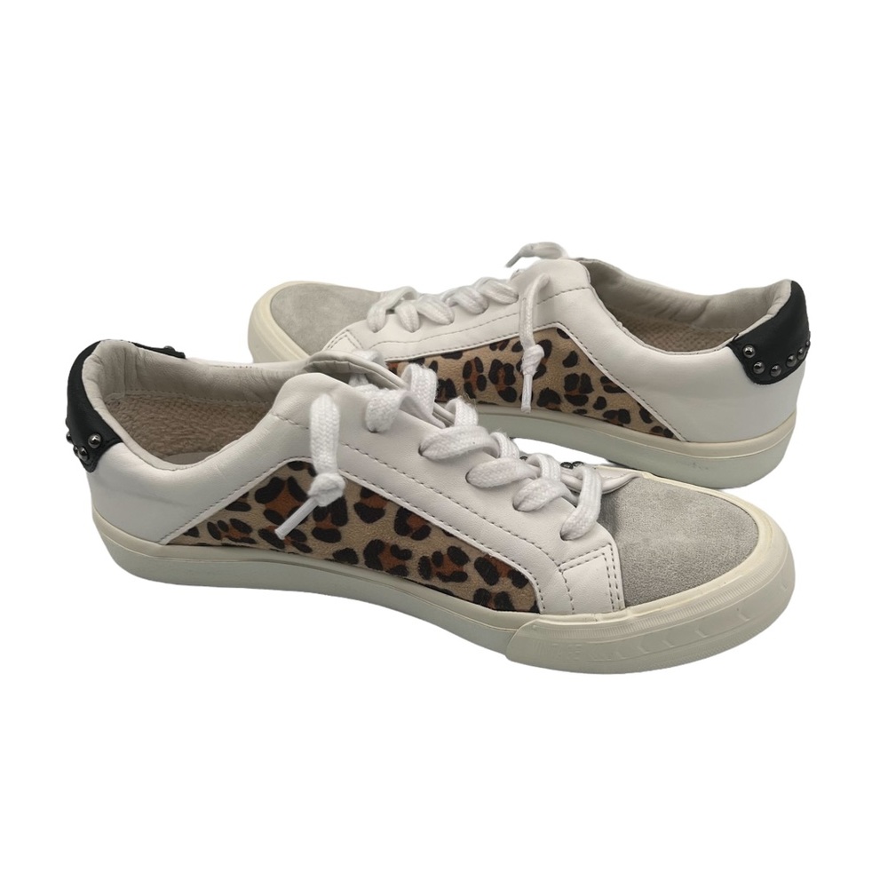 Vintage Havana Women's Dayna Crazy Leopard Slip On Sneakers Size 7.5